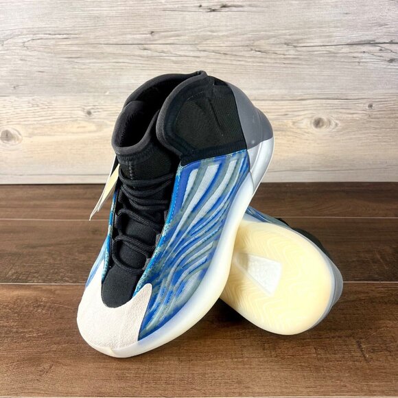 Adidas Yeezy Quantum Mens size Frozen blue GZ8872